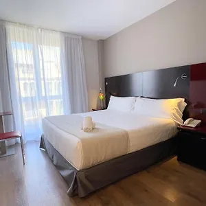 Sm 산트 안토니 호텔